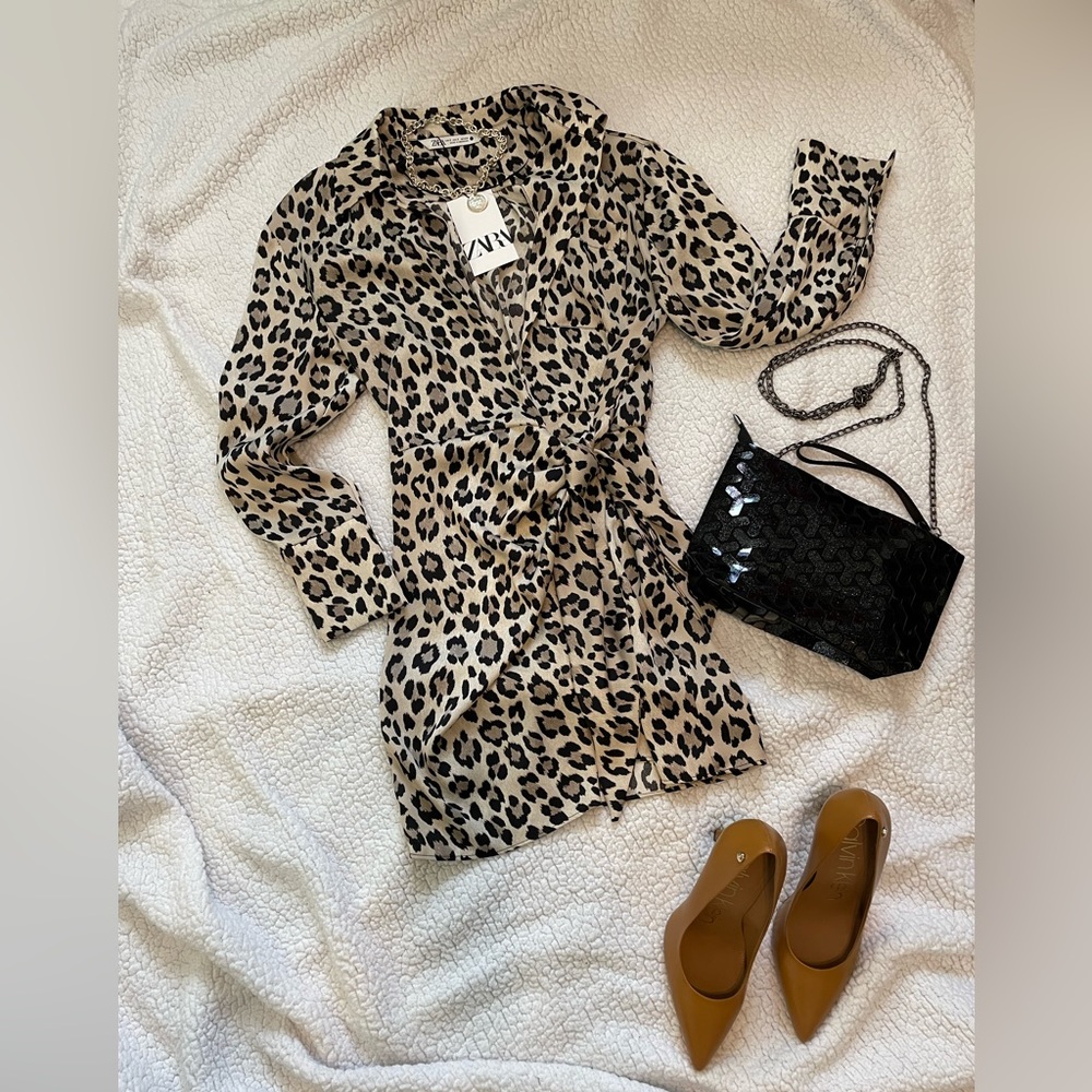 NWT Zara Leopard Print Wrap Dress Size Small